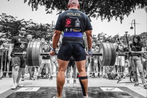 Strongman competitor Sulaiman Ismail doing deadlifts at Singapore Strongman Challenge